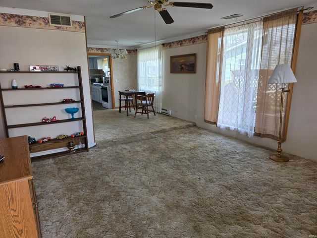 458 Whitelock Street, Huntington, IN 46770