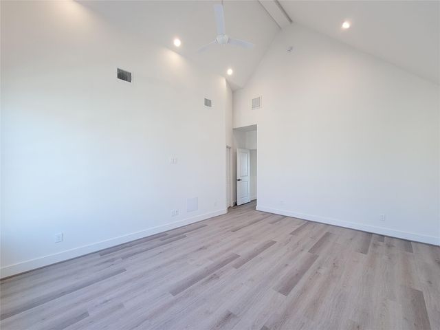 7703 Earl Rudder Way, Houston, TX 77055