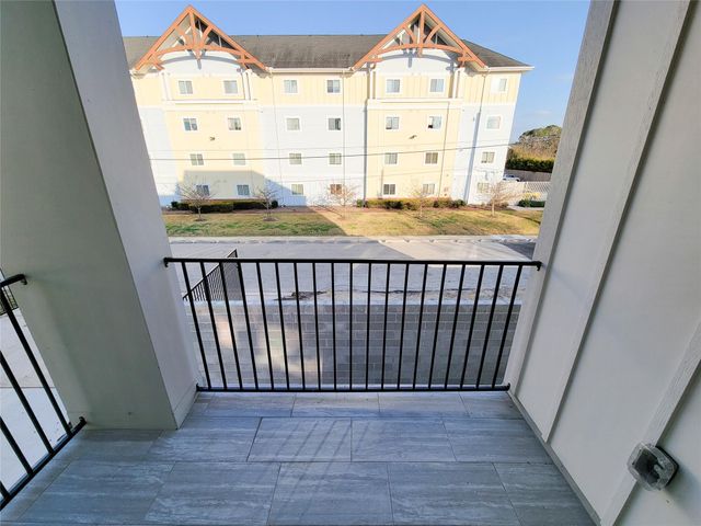 7703 Earl Rudder Way, Houston, TX 77055