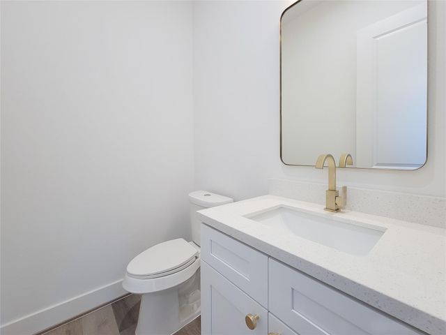 7703 Earl Rudder Way, Houston, TX 77055