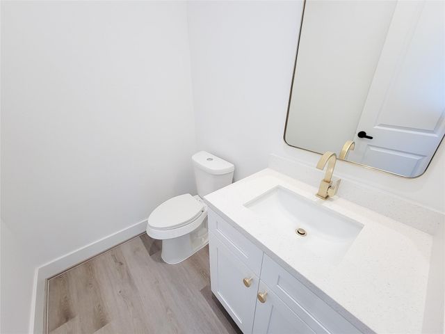 7703 Earl Rudder Way, Houston, TX 77055