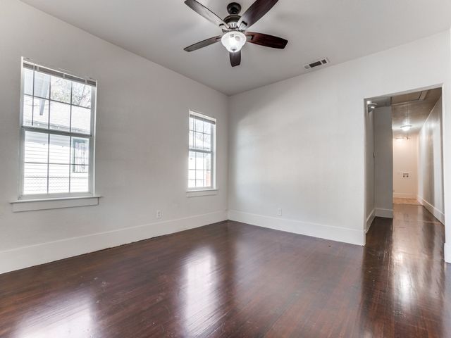 1630 Poplar Street, Dallas, TX 75215