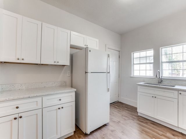 1630 Poplar Street, Dallas, TX 75215