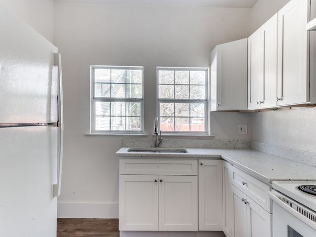 1630 Poplar Street, Dallas, TX 75215