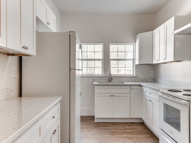 1630 Poplar Street, Dallas, TX 75215