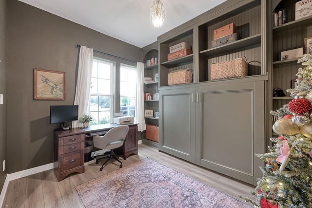 105 Dove Springs Court, Conroe, TX 77304