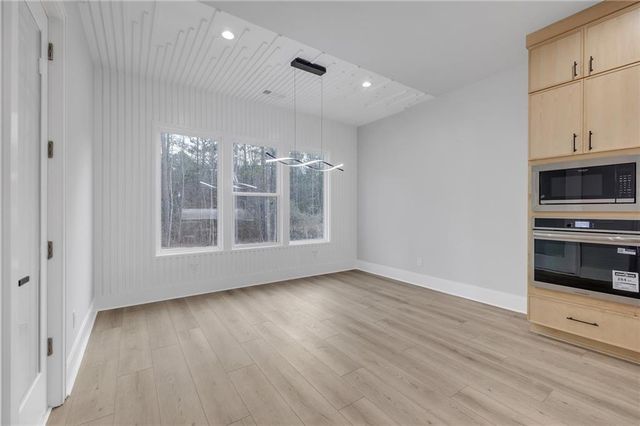 70 Grassy Springs Court, Oxford, GA 30054