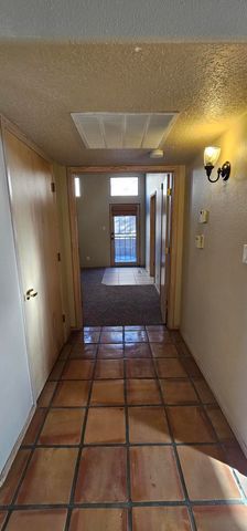 8020 Corona Avenue NE, Albuquerque, NM 87122
