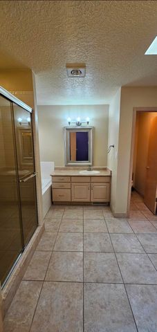 8020 Corona Avenue NE, Albuquerque, NM 87122