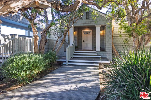 571 Sand Point Road, Carpinteria, CA 93013