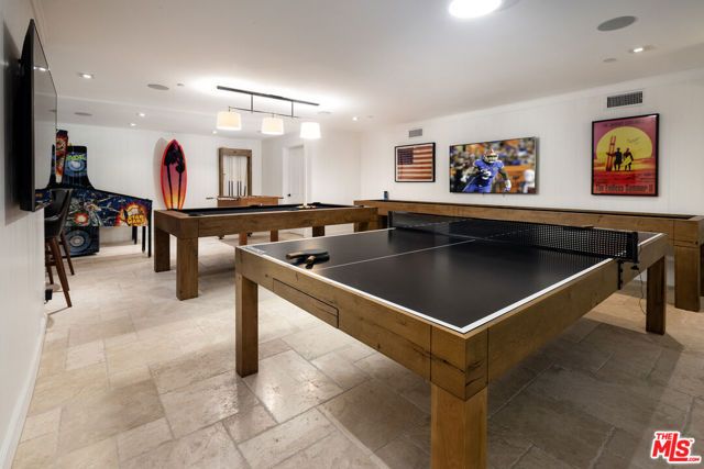 571 Sand Point Road, Carpinteria, CA 93013