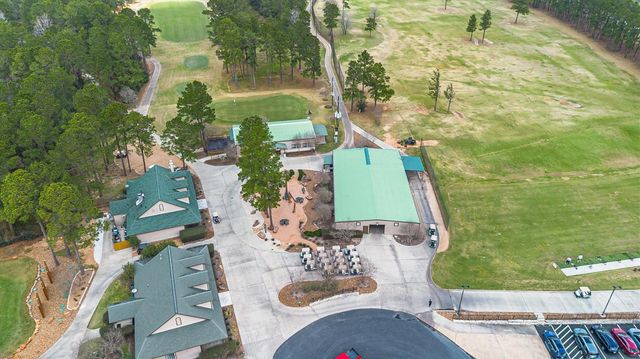 111 Whispering Meadow, Magnolia, TX 77355