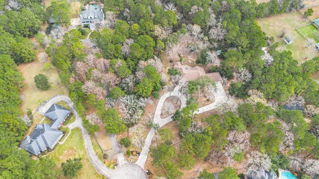 111 Whispering Meadow, Magnolia, TX 77355