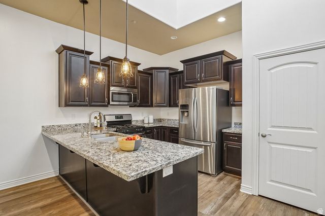 5082 W 7980 S, West Jordan, UT 84081