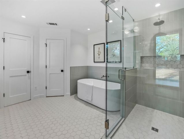 107 High Plains DR, Dripping Springs, TX 78620