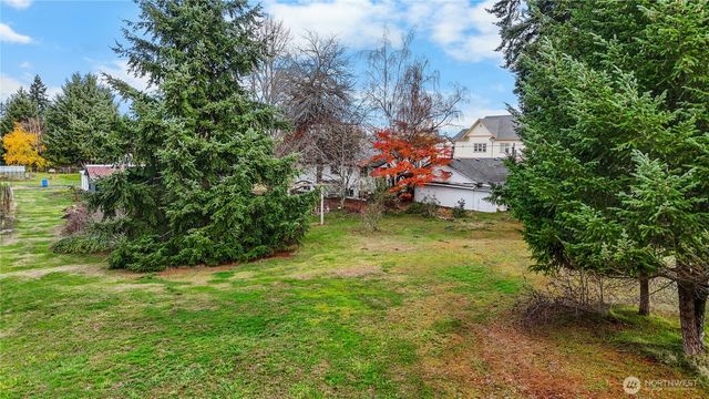 9139 Burnett Road SE, Yelm, WA 98597