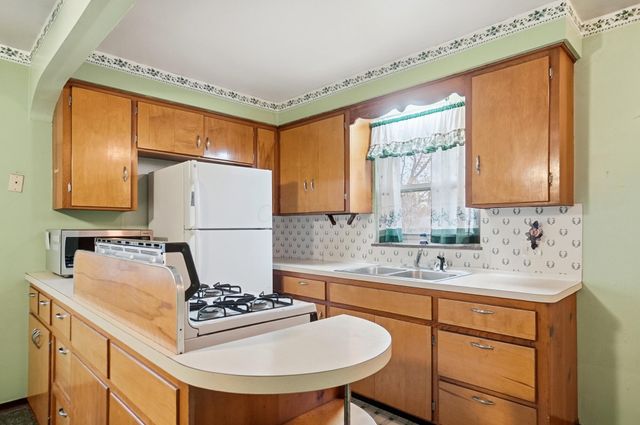 303 Madison Street, Groveport, OH 43125