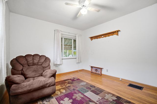 303 Madison Street, Groveport, OH 43125