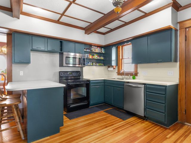 3200 25th Street, Columbus, IN 47203