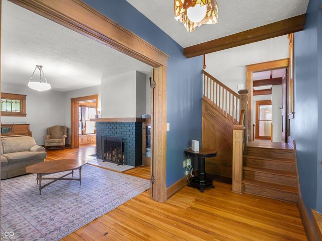 3200 25th Street, Columbus, IN 47203