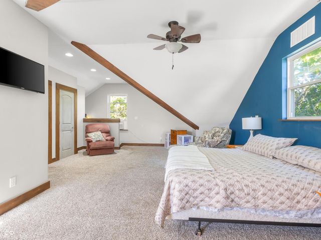 3200 25th Street, Columbus, IN 47203