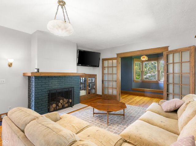 3200 25th Street, Columbus, IN 47203