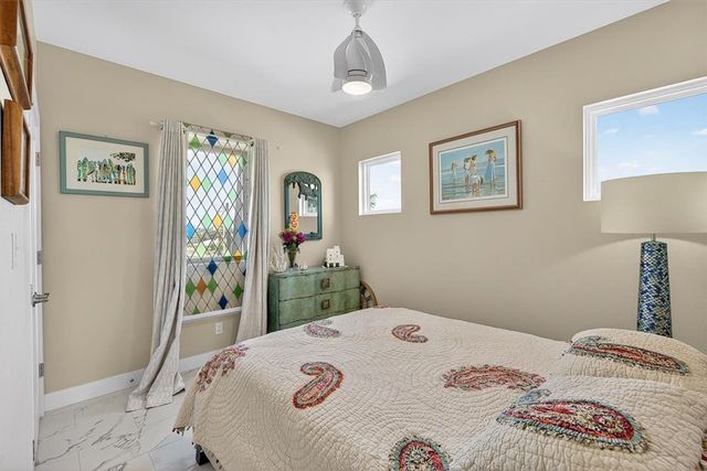 600 E Oaks Ave, Port Aransas, TX 78373