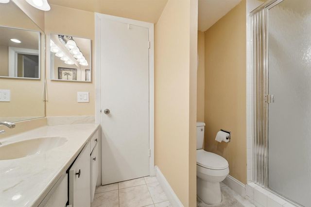 9273 SW 8th Street 321, Boca Raton, FL 33428