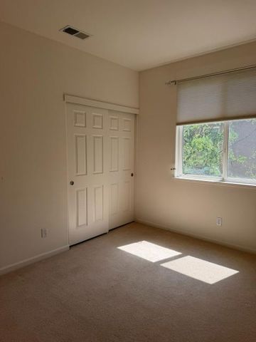 832 Alpine St, Jackson, CA 95642