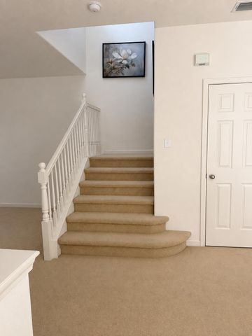 832 Alpine St, Jackson, CA 95642