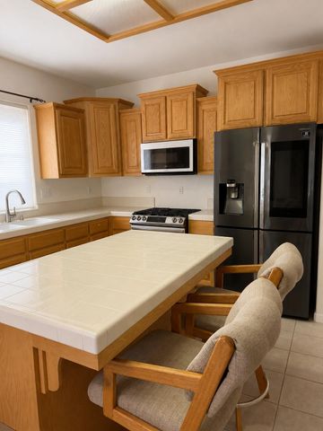 832 Alpine St, Jackson, CA 95642