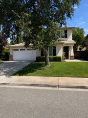 832 Alpine St, Jackson, CA 95642