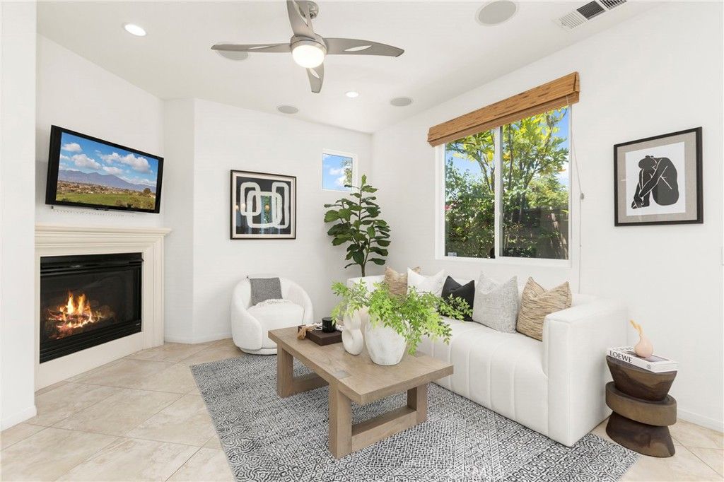 Image 1 of property listing at 223 Sparkleberry Avenue, Orange, CA 92865