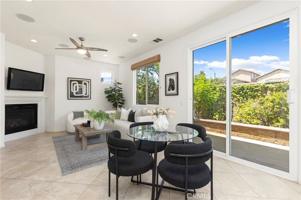 Image 13 of property listing at 223 Sparkleberry Avenue, Orange, CA 92865