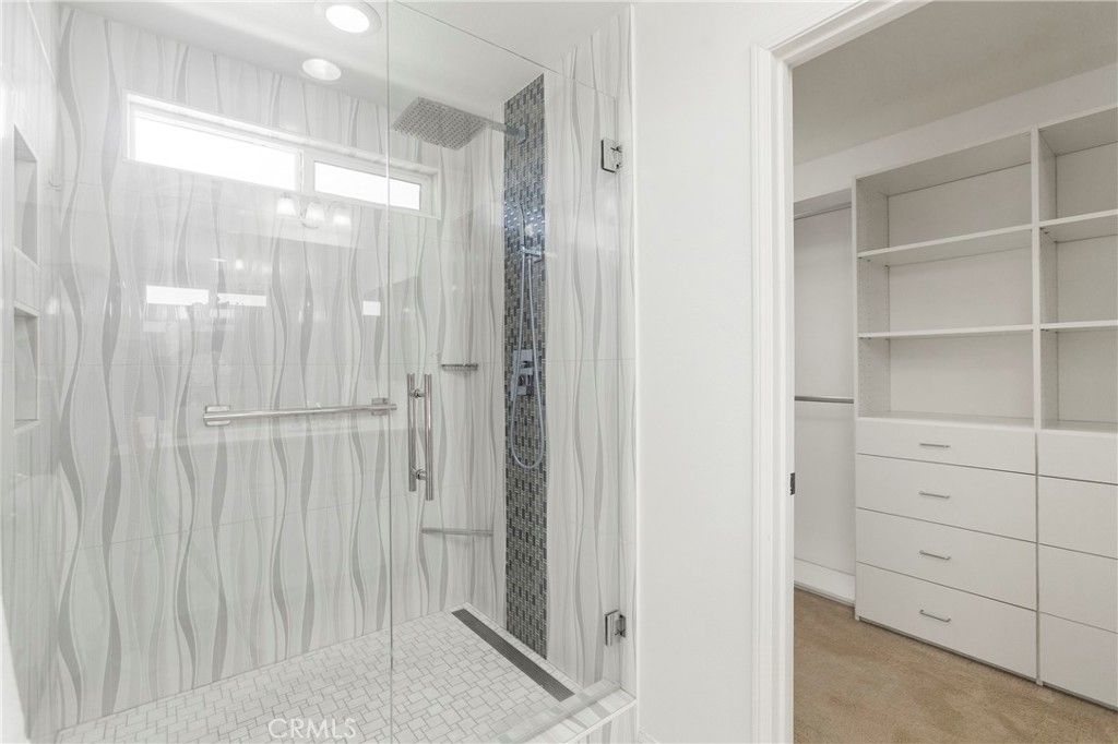 Image 22 of property listing at 223 Sparkleberry Avenue, Orange, CA 92865