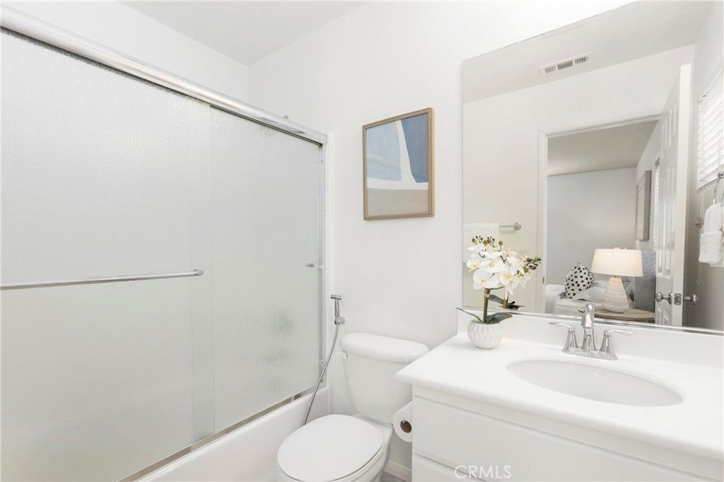 Image 26 of property listing at 223 Sparkleberry Avenue, Orange, CA 92865