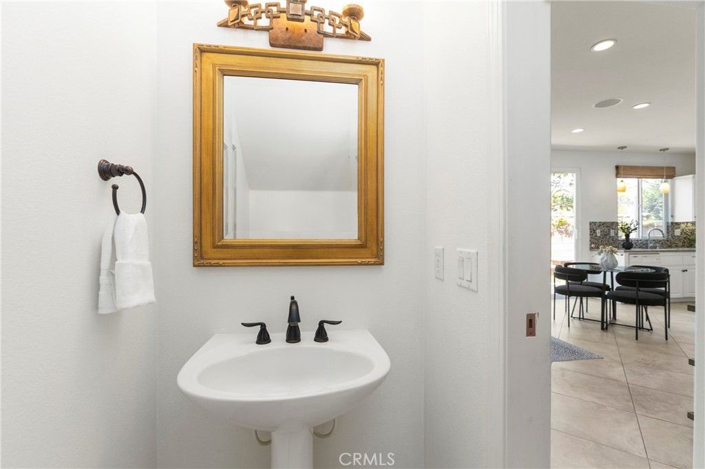 Image 29 of property listing at 223 Sparkleberry Avenue, Orange, CA 92865