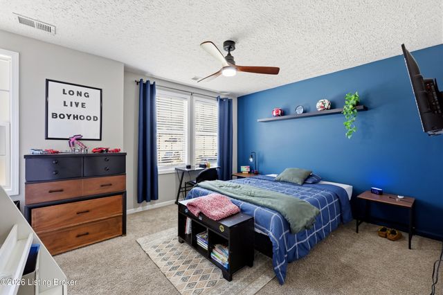 104 Allie Ct, Berea, KY 40403