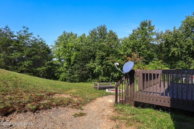 104 Allie Ct, Berea, KY 40403