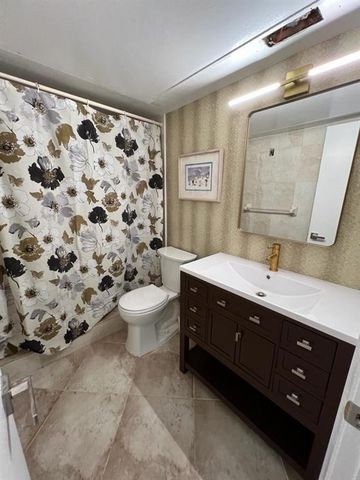 351 NE 19TH Place 206K, Wilton Manors, FL 33305