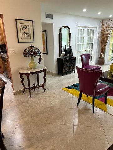 351 NE 19TH Place 206K, Wilton Manors, FL 33305