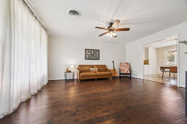 2109 Tison Street, Brenham, TX 77833