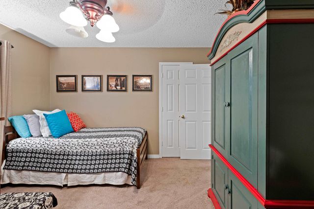 1301 Windsong Lane, Longview, TX 75604