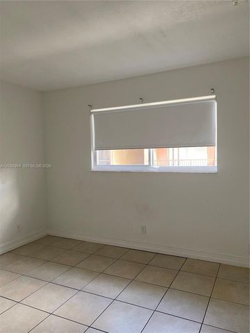 2840 NW 55th Ave 2D, Lauderhill, FL 33313