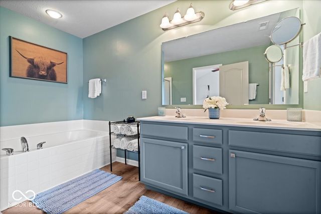 13514 Molique Boulevard, Fishers, IN 46060