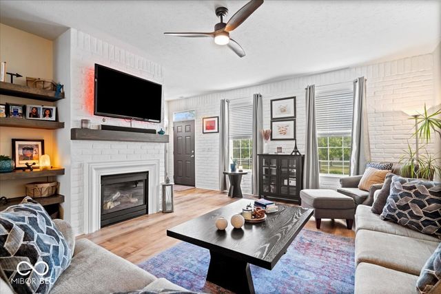 13514 Molique Boulevard, Fishers, IN 46060