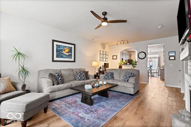 13514 Molique Boulevard, Fishers, IN 46060