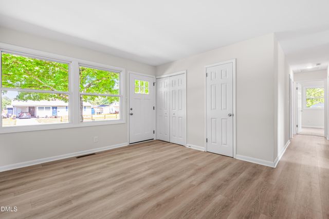 317 N Wright Street, Raeford, NC 28376