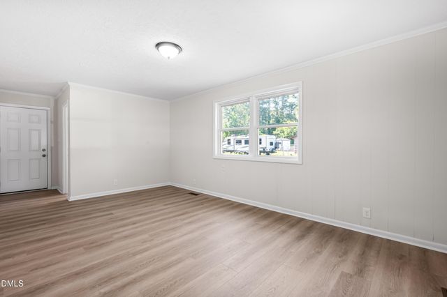 317 N Wright Street, Raeford, NC 28376