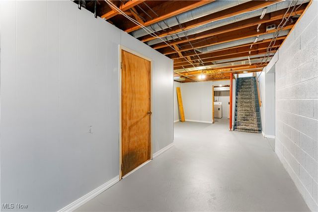 218 Bonnett Street SW, North Canton, OH 44720